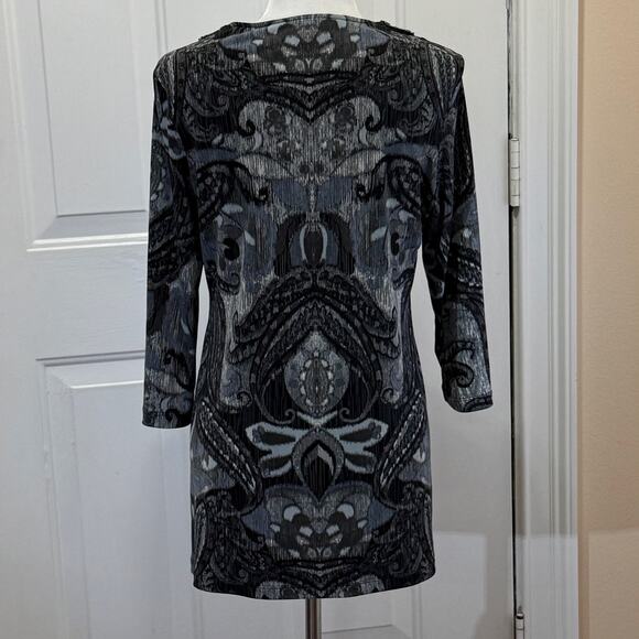 Chico’s size 1 beaded jeweled tunic pullover top black & gray V neck long sleeve - Picture 3 of 6